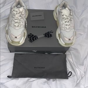 Balenciaga Triple S